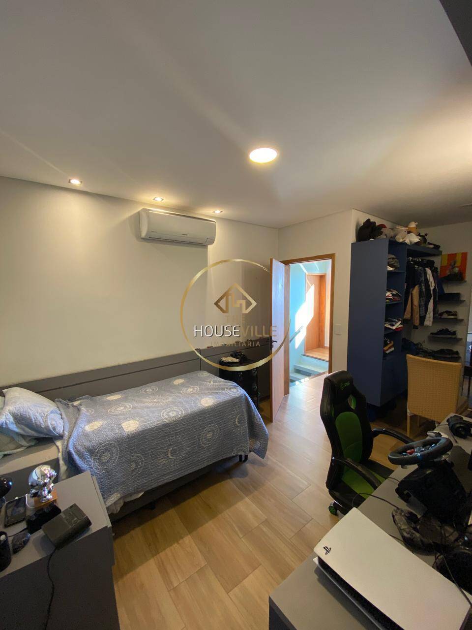 Casa de Condomínio à venda com 3 quartos, 244m² - Foto 12