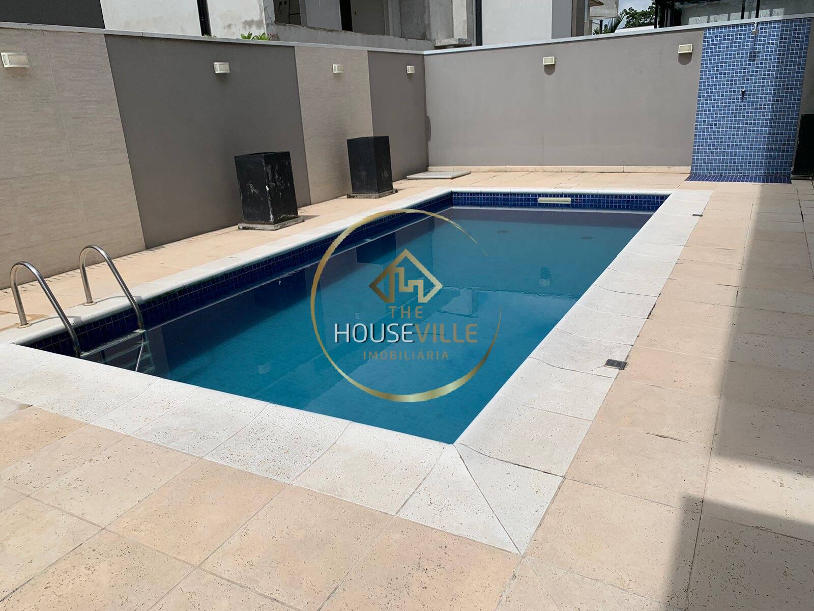 Casa à venda com 5 quartos, 350m² - Foto 9