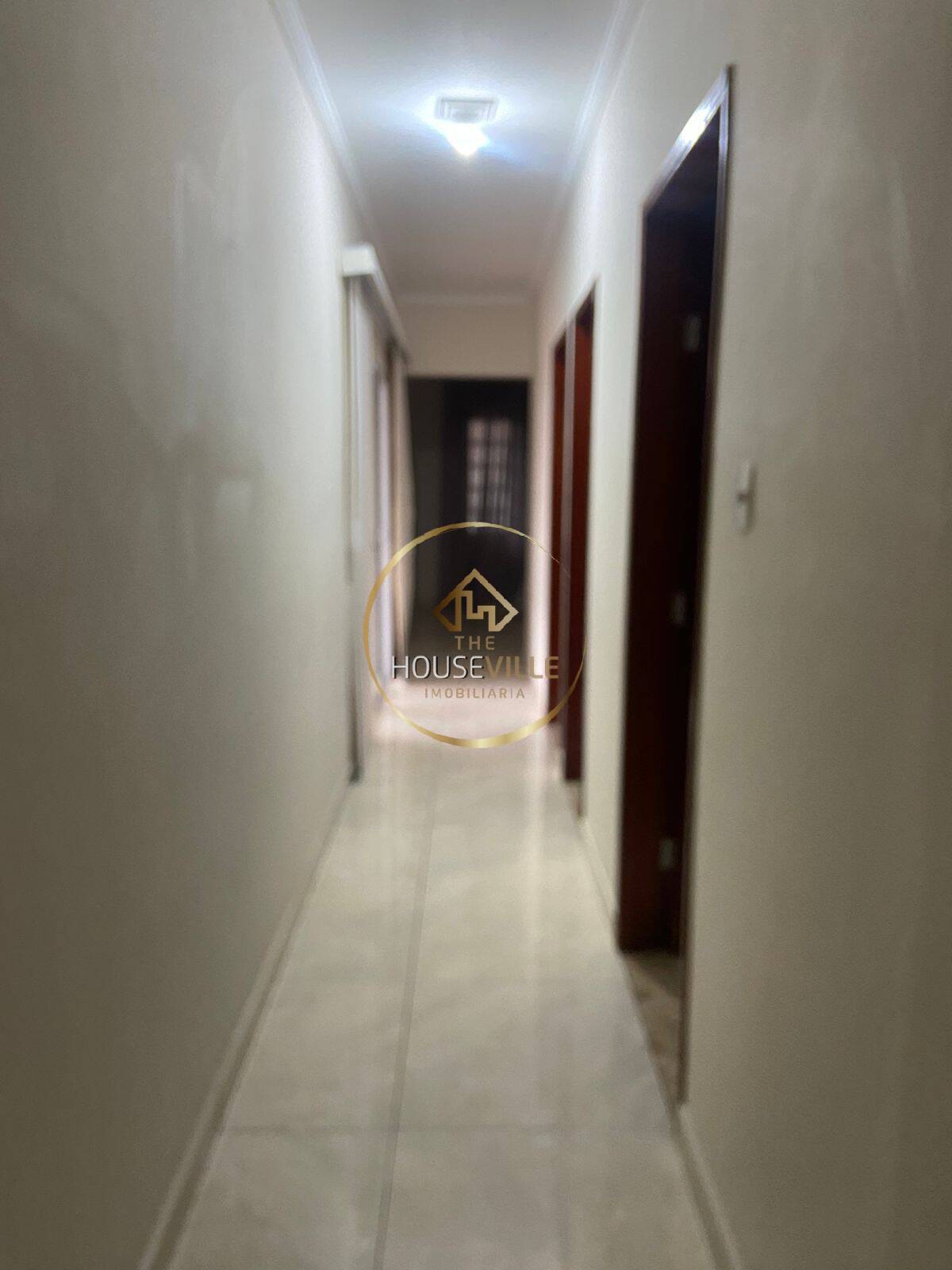 Casa de Condomínio à venda com 3 quartos, 231m² - Foto 9