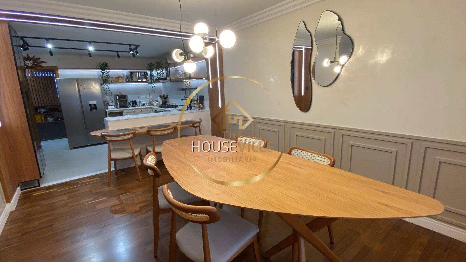 Apartamento à venda com 4 quartos, 247m² - Foto 9