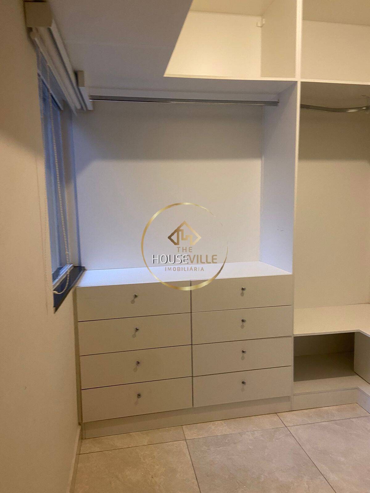 Casa de Condomínio à venda com 3 quartos, 231m² - Foto 13