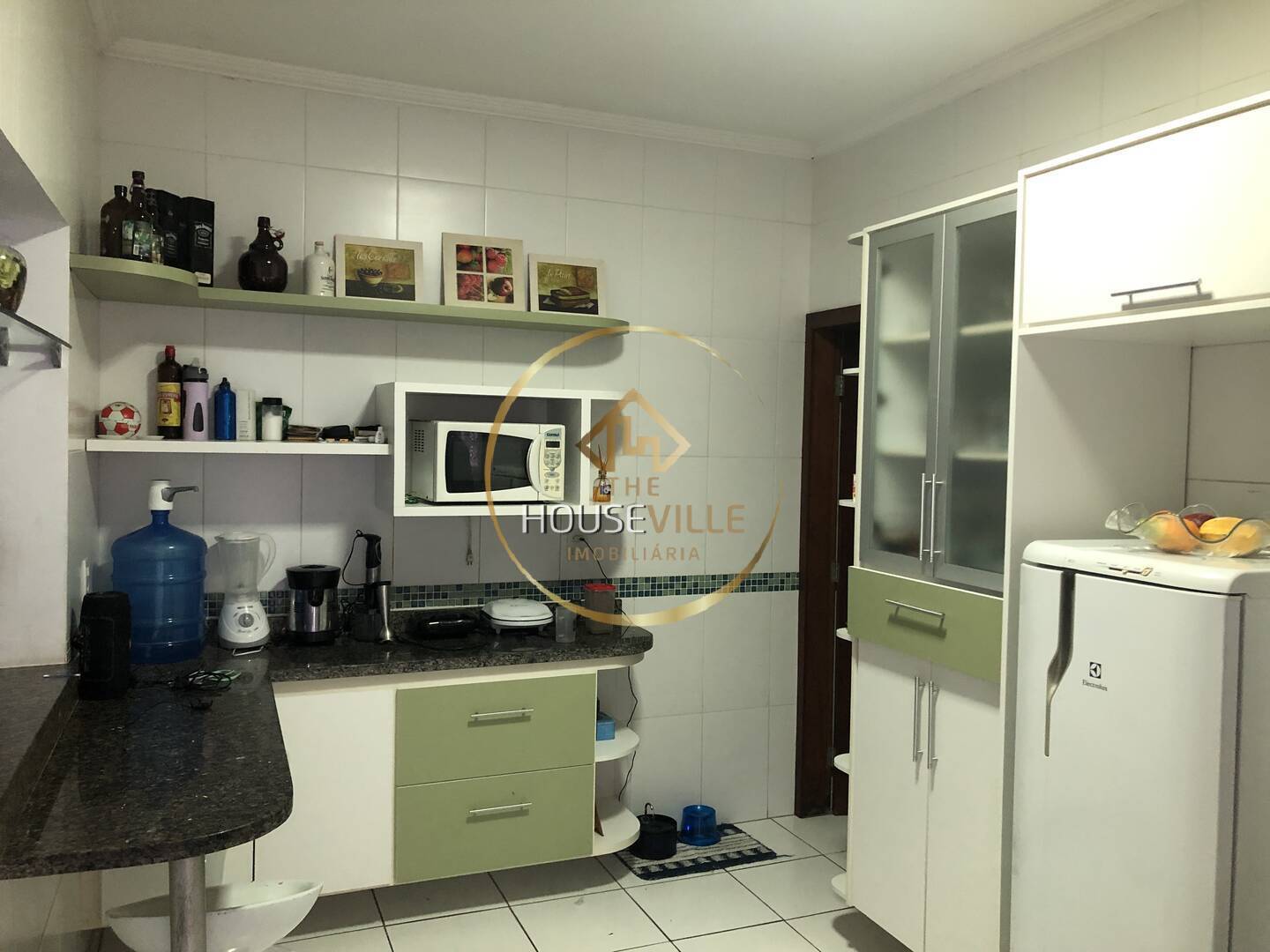 Casa à venda com 3 quartos, 128m² - Foto 8