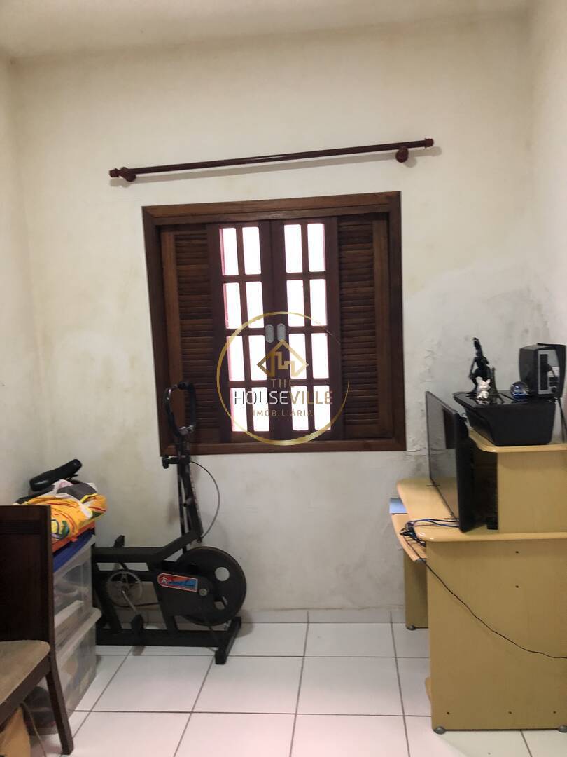 Casa à venda com 3 quartos, 128m² - Foto 14