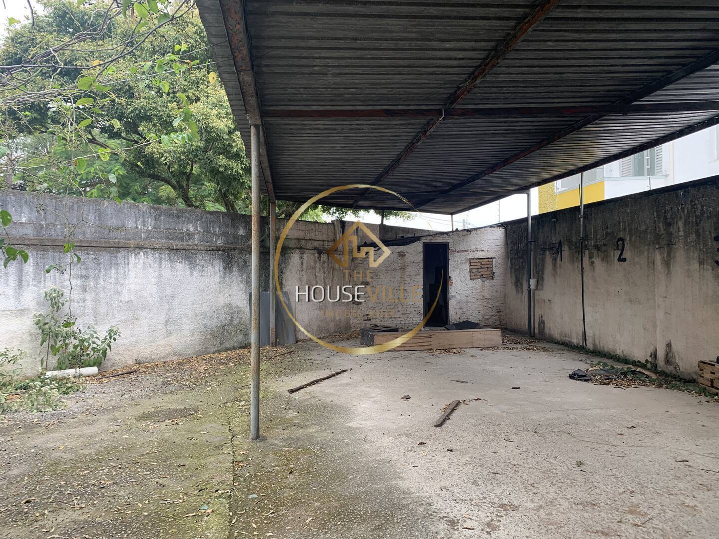 Terreno à venda, 621m² - Foto 1