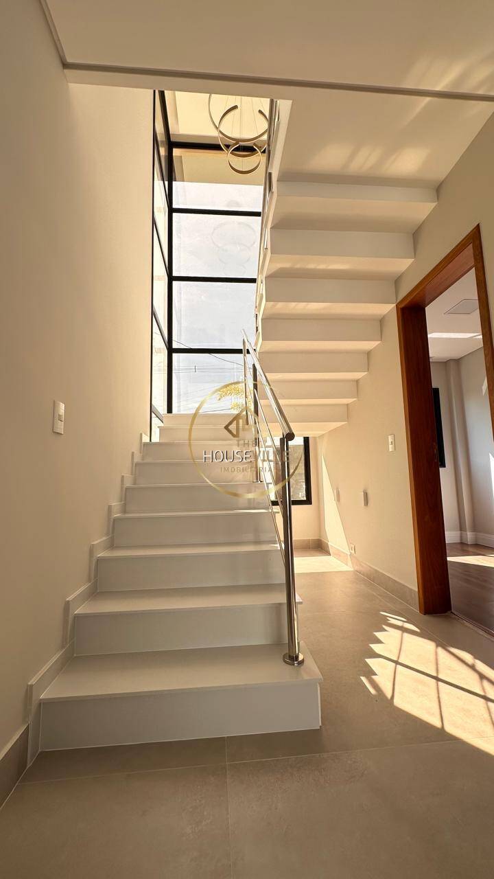 Casa de Condomínio à venda com 3 quartos, 252m² - Foto 13
