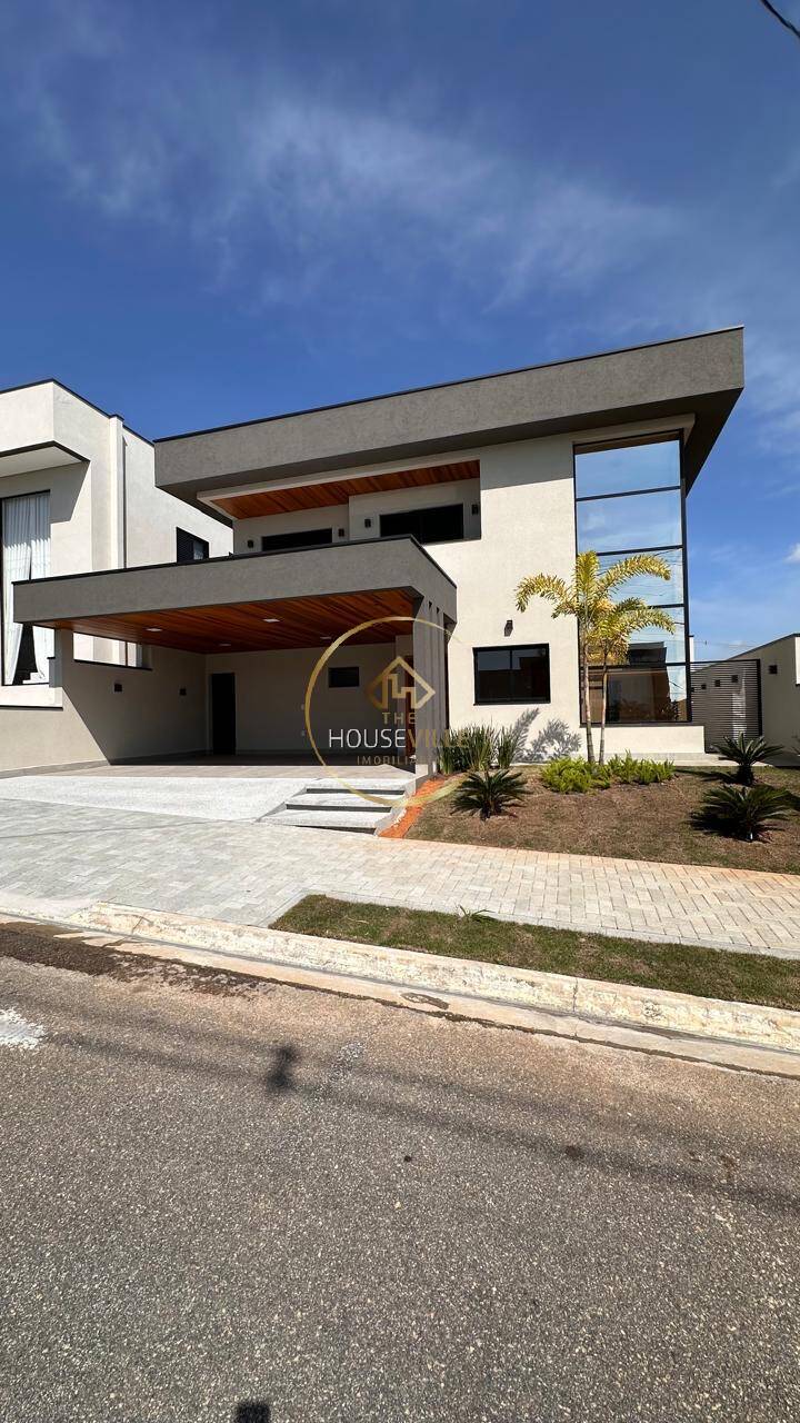Casa de Condomínio à venda com 3 quartos, 252m² - Foto 1