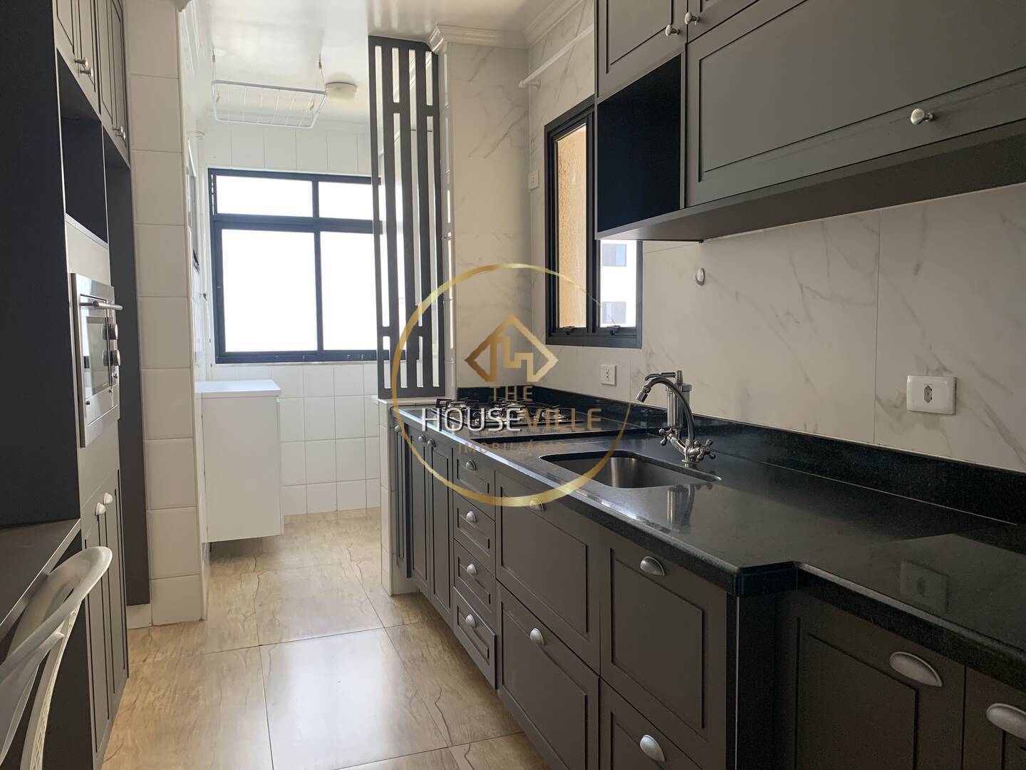 Apartamento à venda com 3 quartos, 97m² - Foto 4