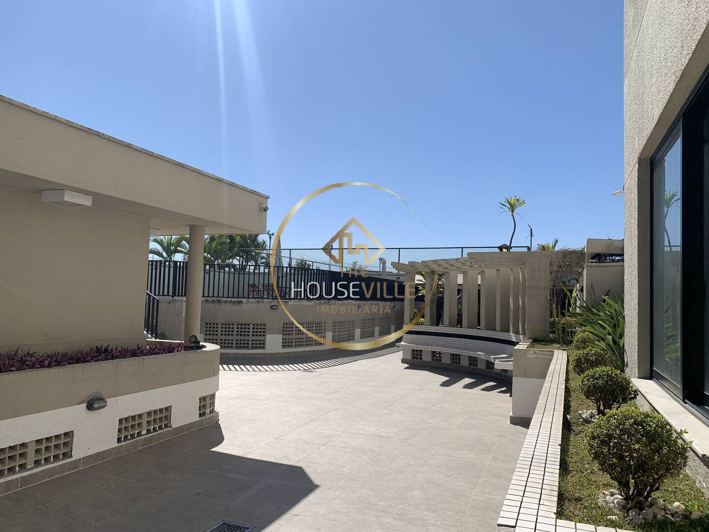 Apartamento à venda com 3 quartos, 97m² - Foto 16