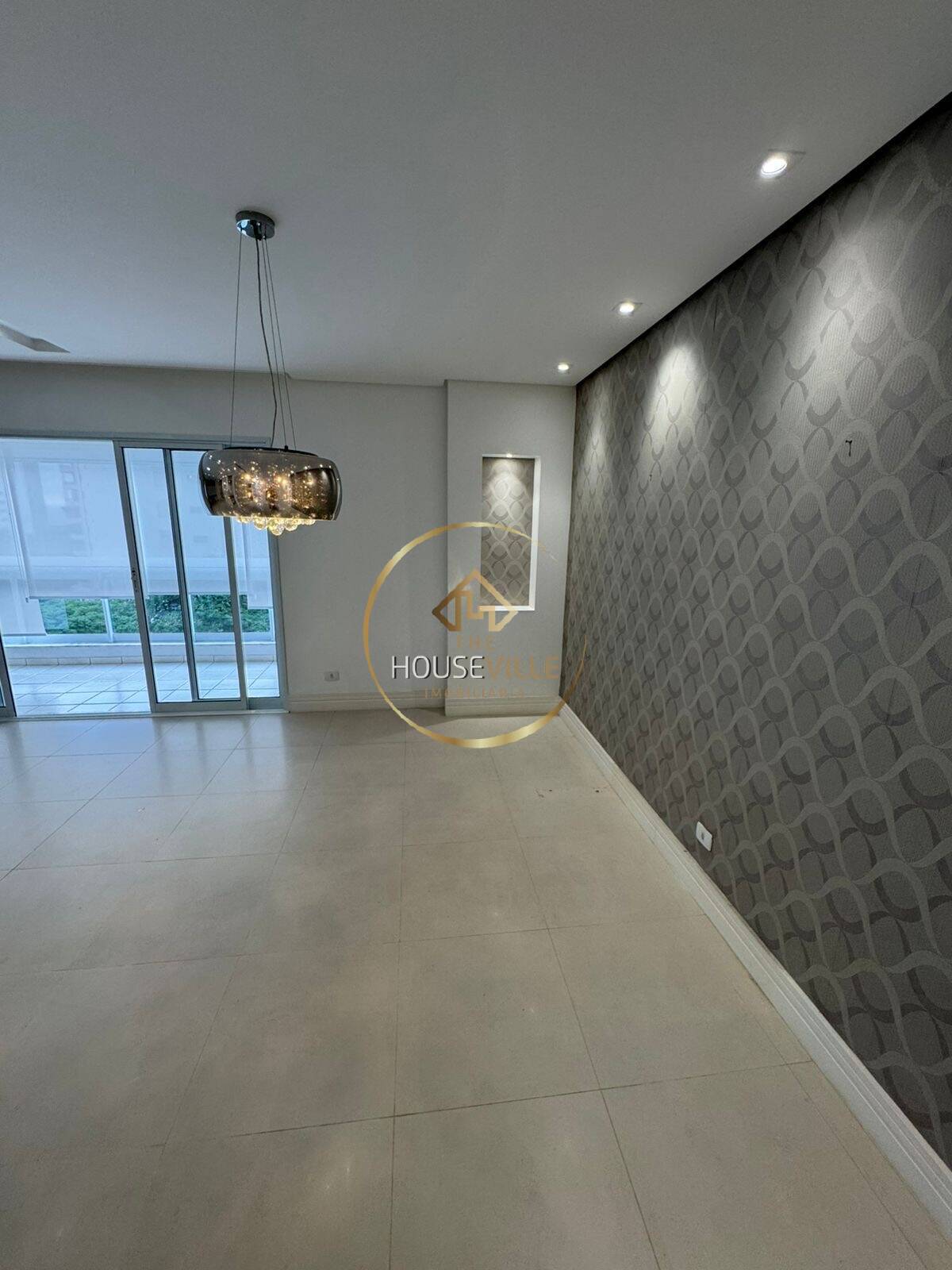 Apartamento à venda com 3 quartos, 144m² - Foto 4