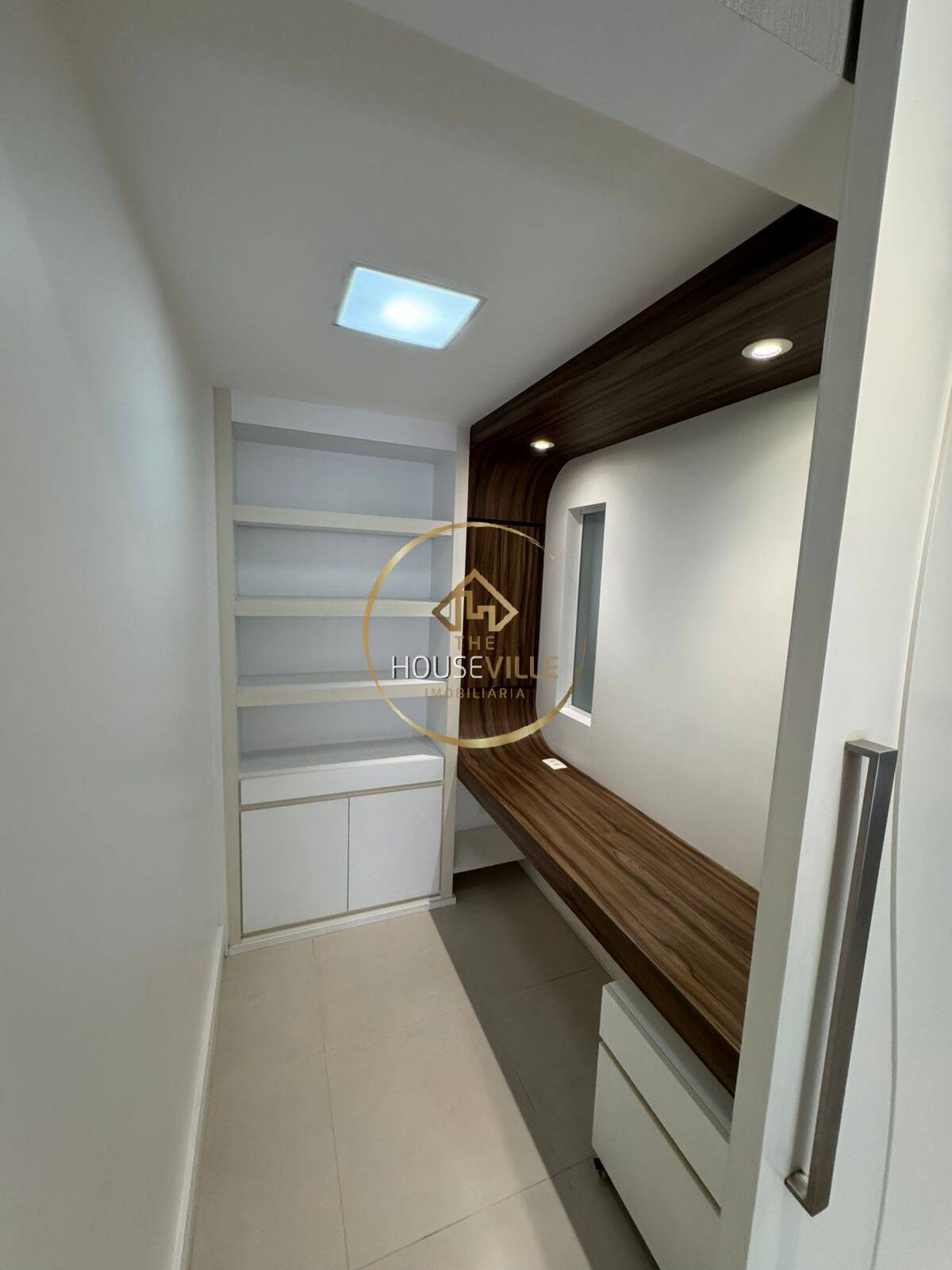 Apartamento à venda com 3 quartos, 144m² - Foto 24