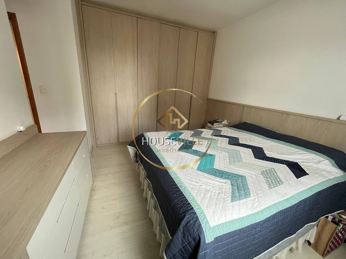 Apartamento à venda com 3 quartos, 111m² - Foto 19