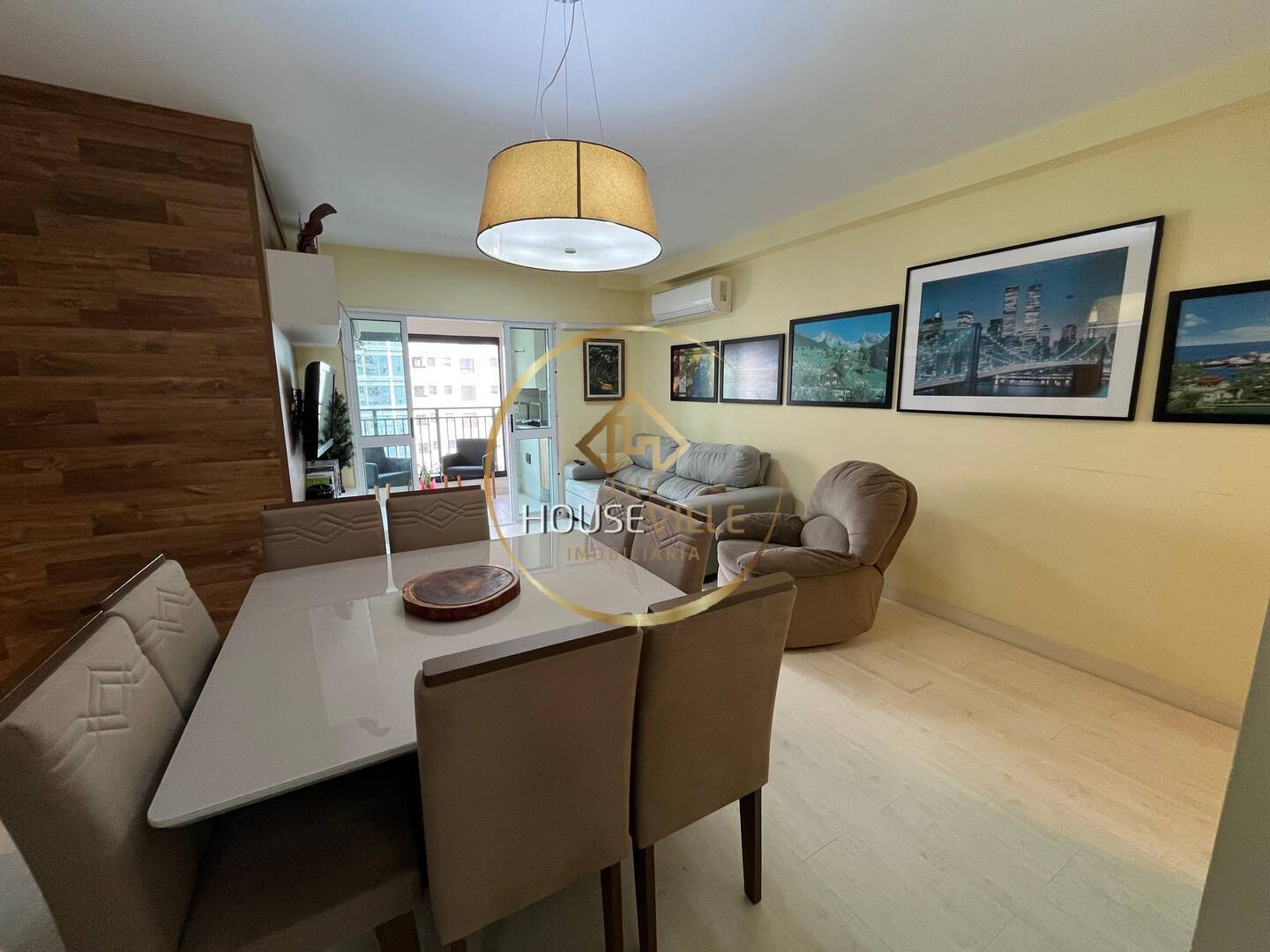 Apartamento à venda com 3 quartos, 111m² - Foto 1