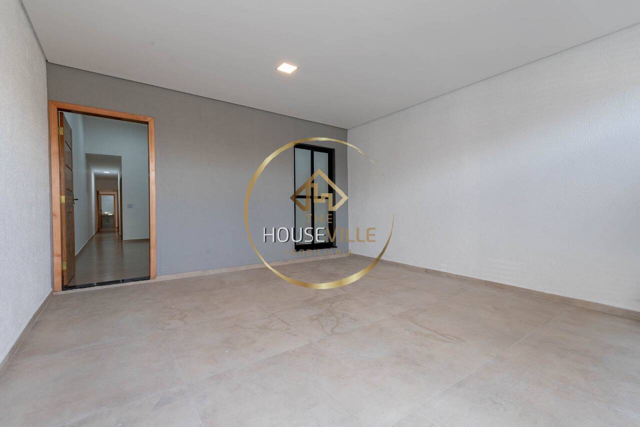 Casa, 3 quartos, 105 m² - Foto 1