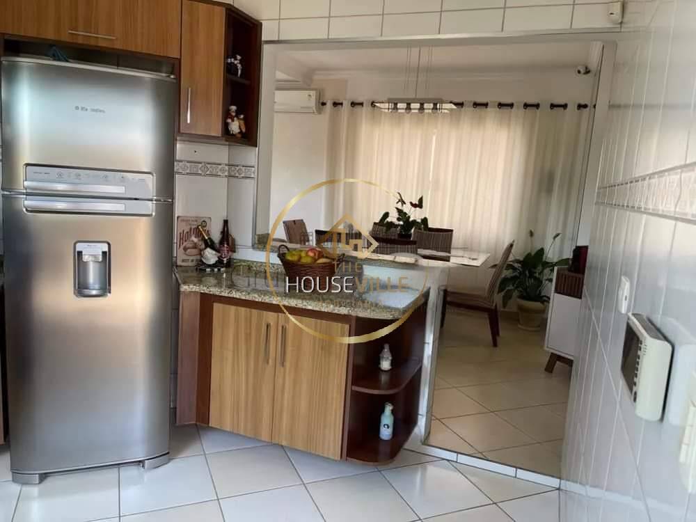 Casa, 3 quartos, 180 m² - Foto 3