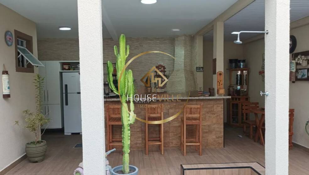 Casa, 4 quartos, 180 m² - Foto 2