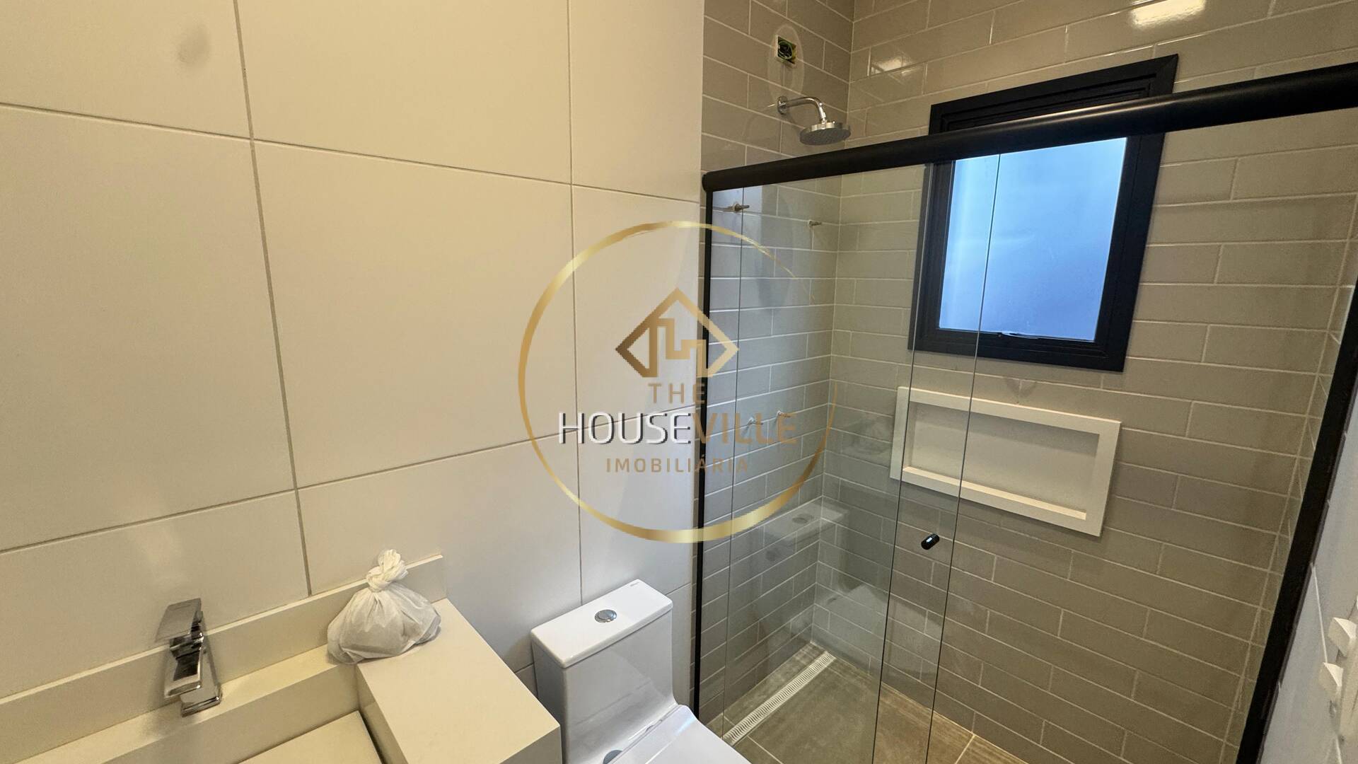Casa de Condomínio para alugar com 3 quartos, 280m² - Foto 13