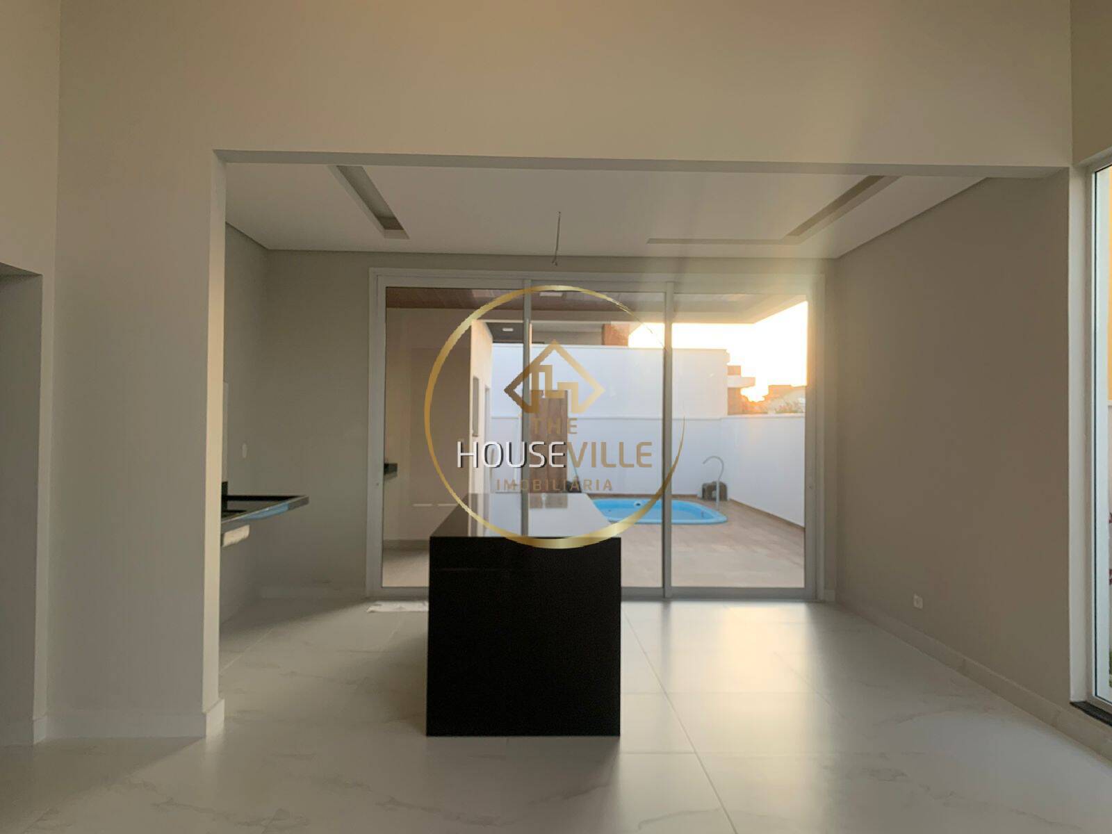 Casa de Condomínio à venda com 3 quartos, 141m² - Foto 3
