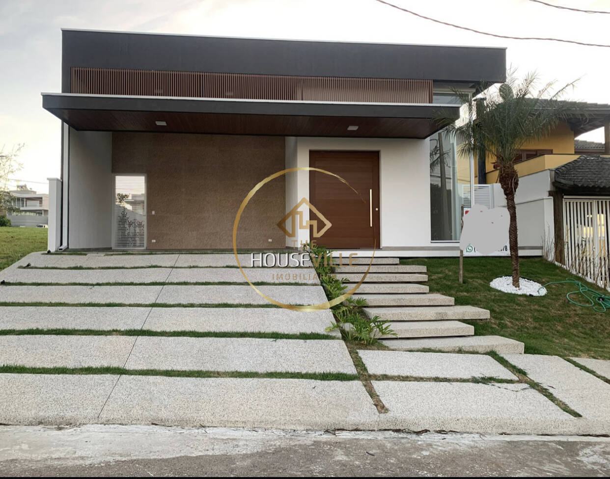 Casa de Condomínio à venda com 3 quartos, 141m² - Foto 1