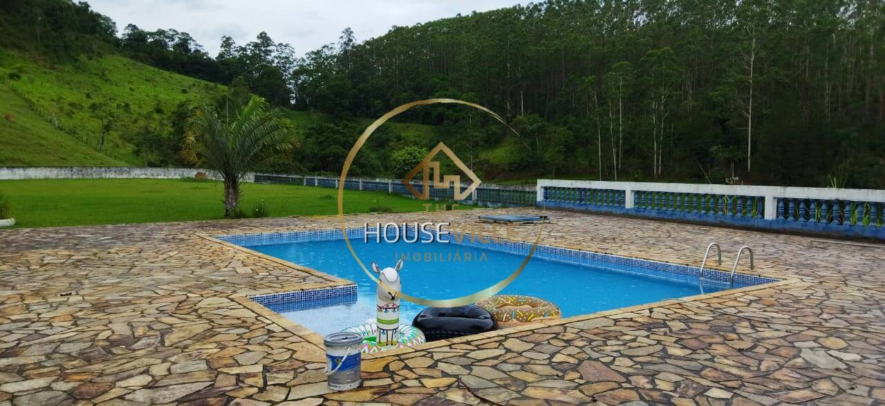 Sítio, 3 quartos, 1250 m² - Foto 1