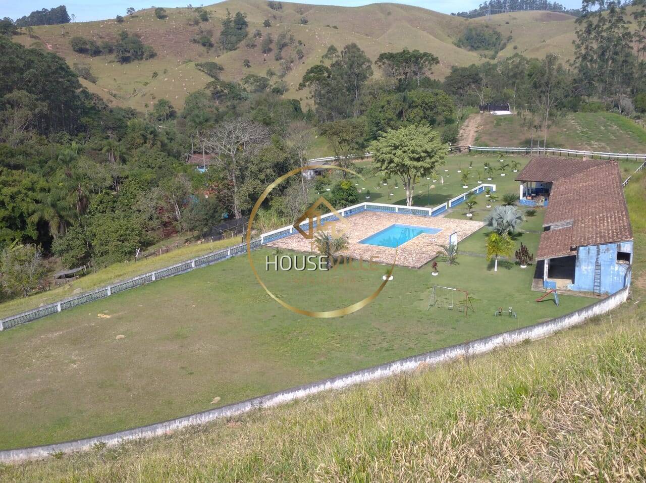 Sítio, 3 quartos, 1250 m² - Foto 2