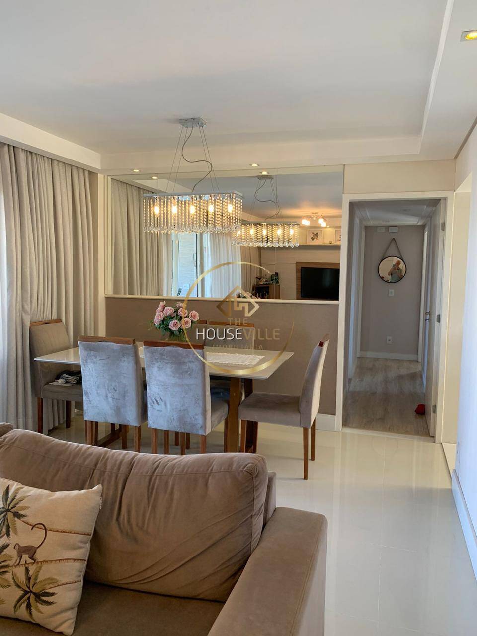 Apartamento à venda com 3 quartos, 116m² - Foto 1