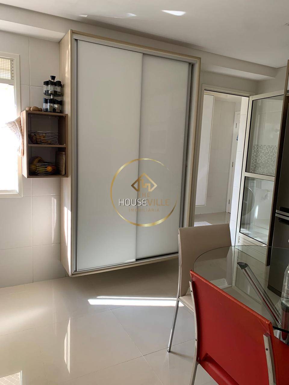 Apartamento à venda com 3 quartos, 116m² - Foto 11
