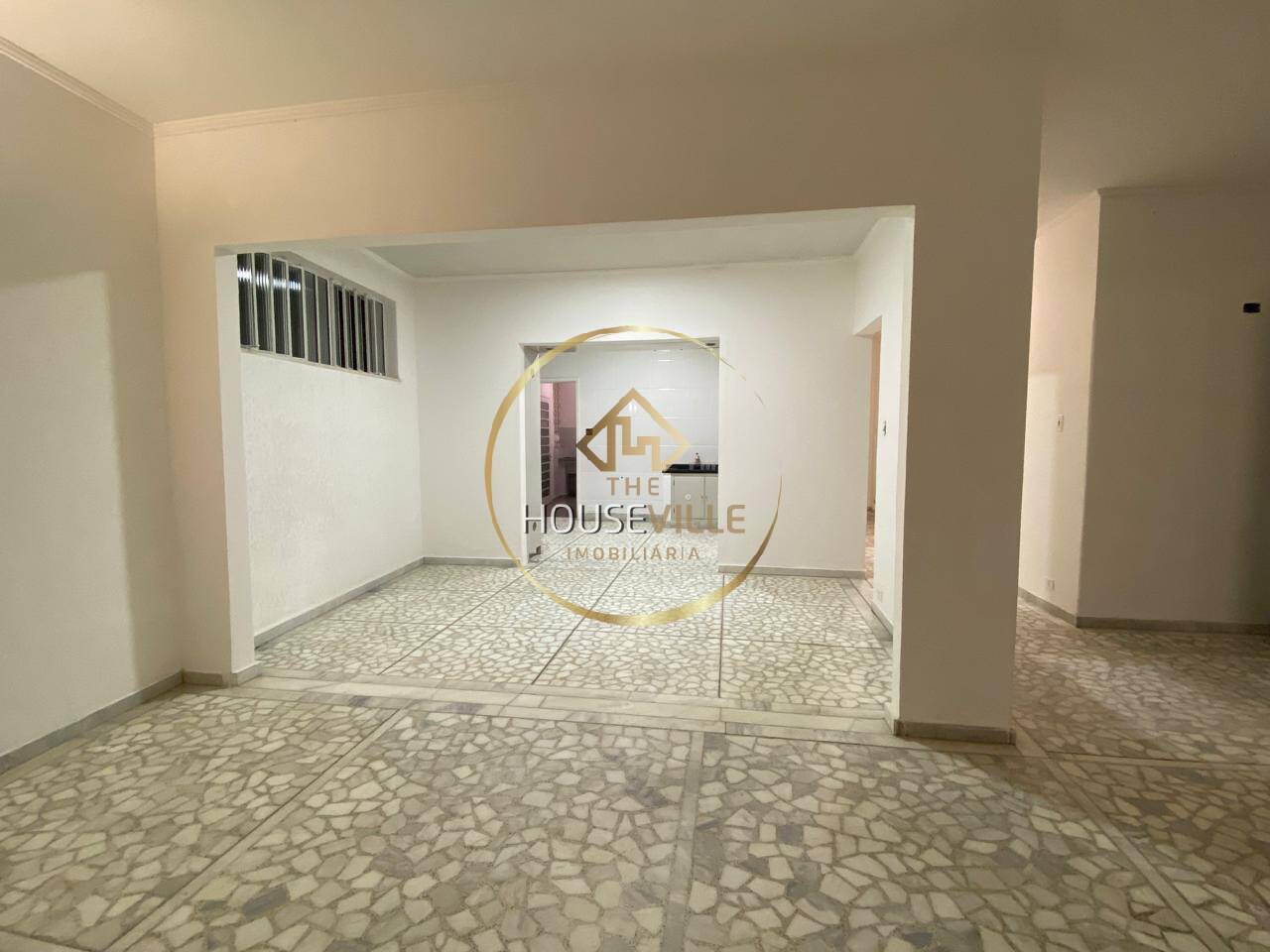 Casa à venda com 3 quartos, 210m² - Foto 17
