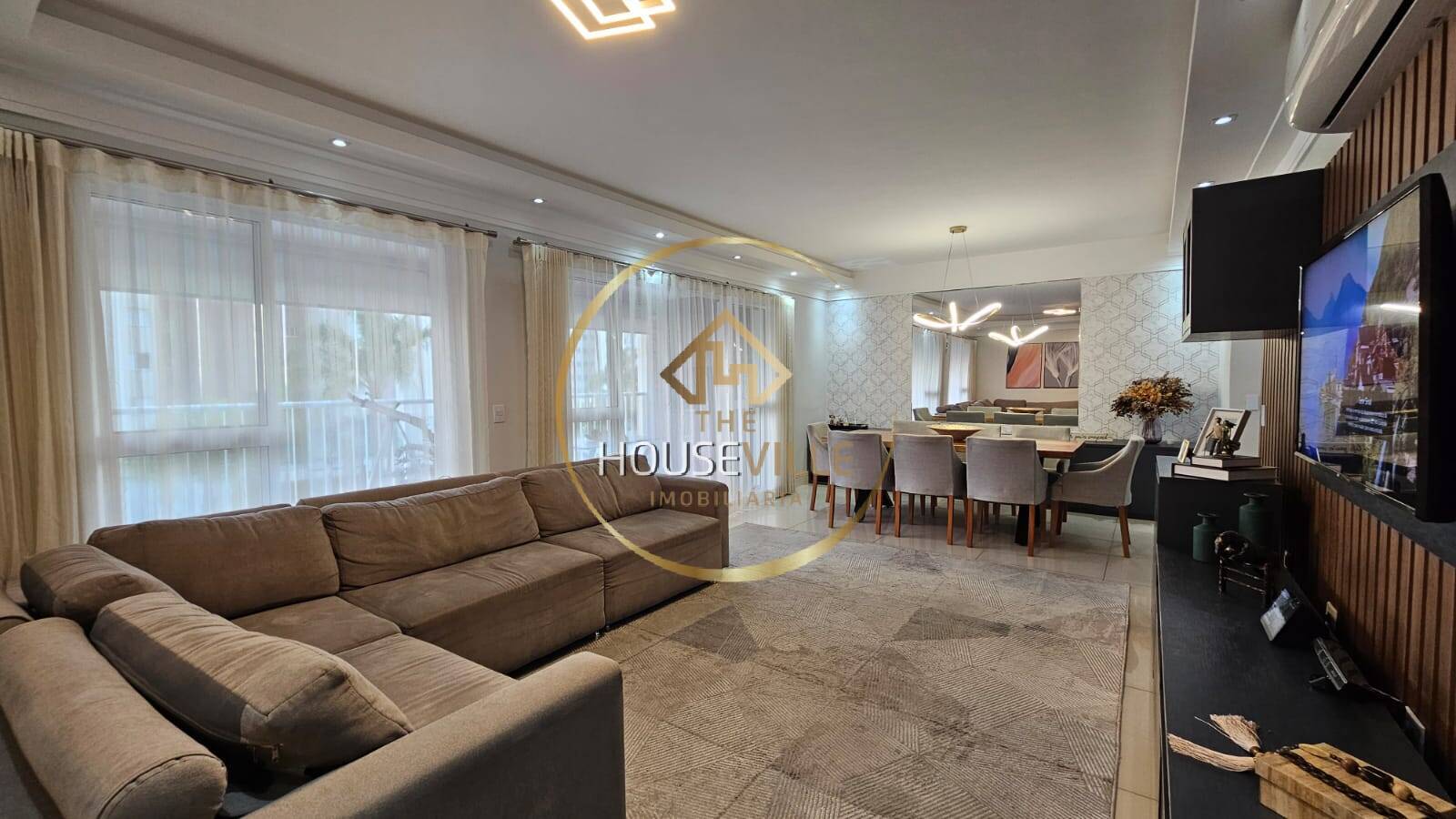 Apartamento, 3 quartos, 131 m² - Foto 1