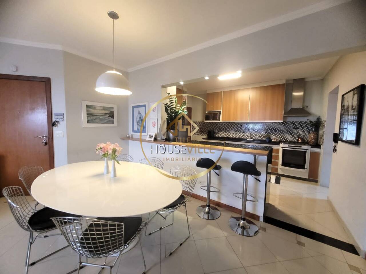 Apartamento, 3 quartos, 122 m² - Foto 2