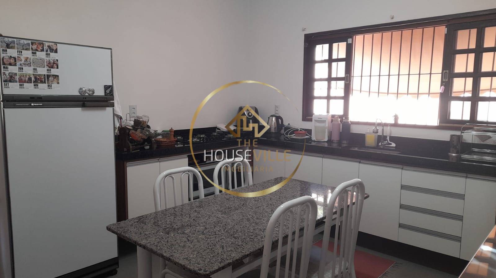 Casa, 3 quartos, 228 m² - Foto 24