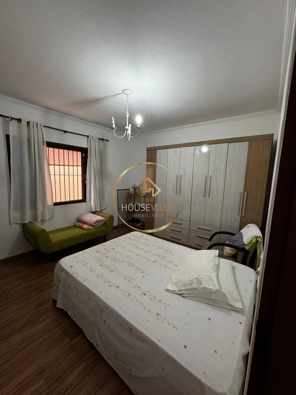 Casa, 3 quartos, 228 m² - Foto 35