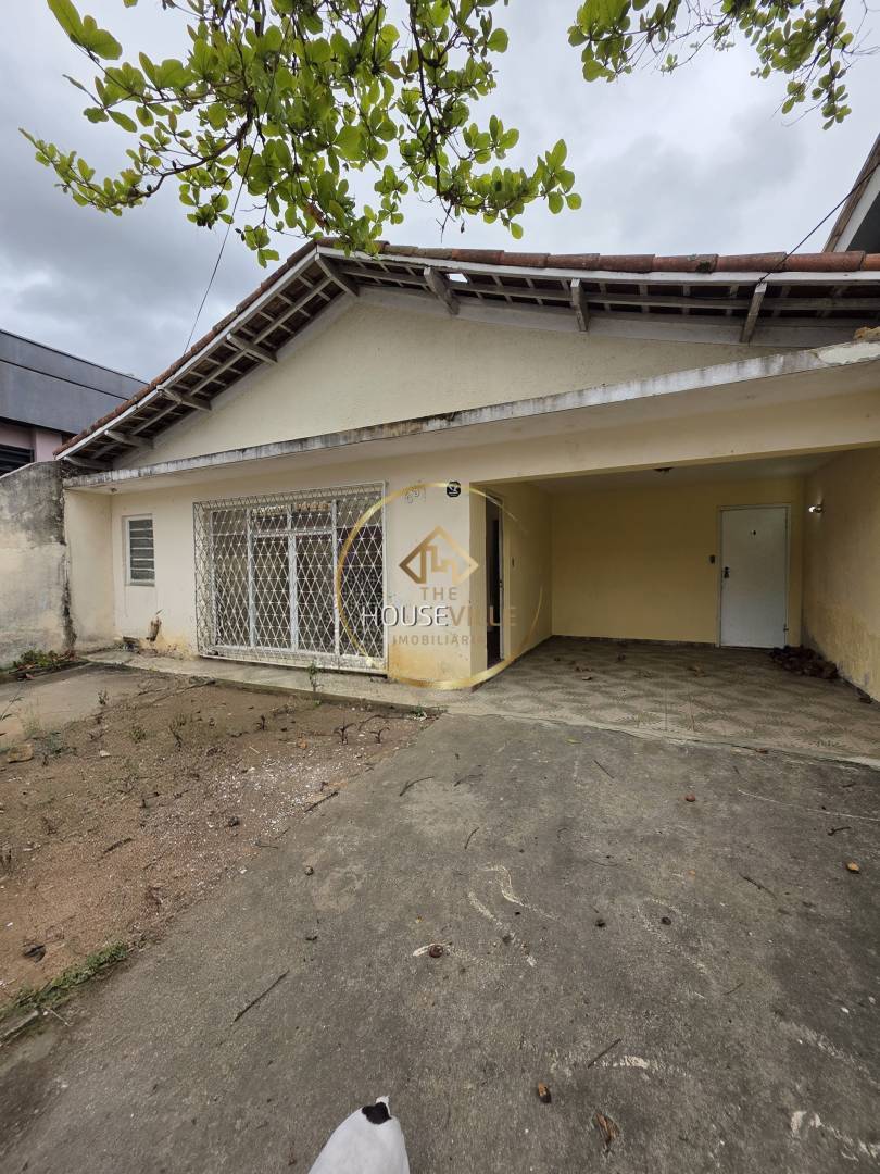 Casa, 3 quartos, 200 m² - Foto 1