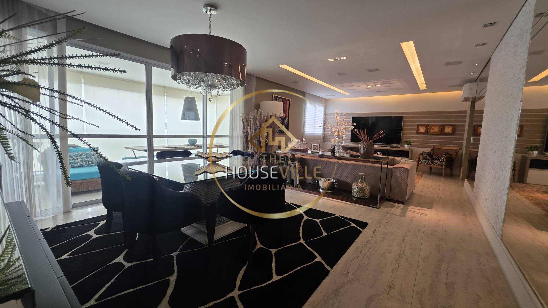 Apartamento, 4 quartos, 233 m² - Foto 2