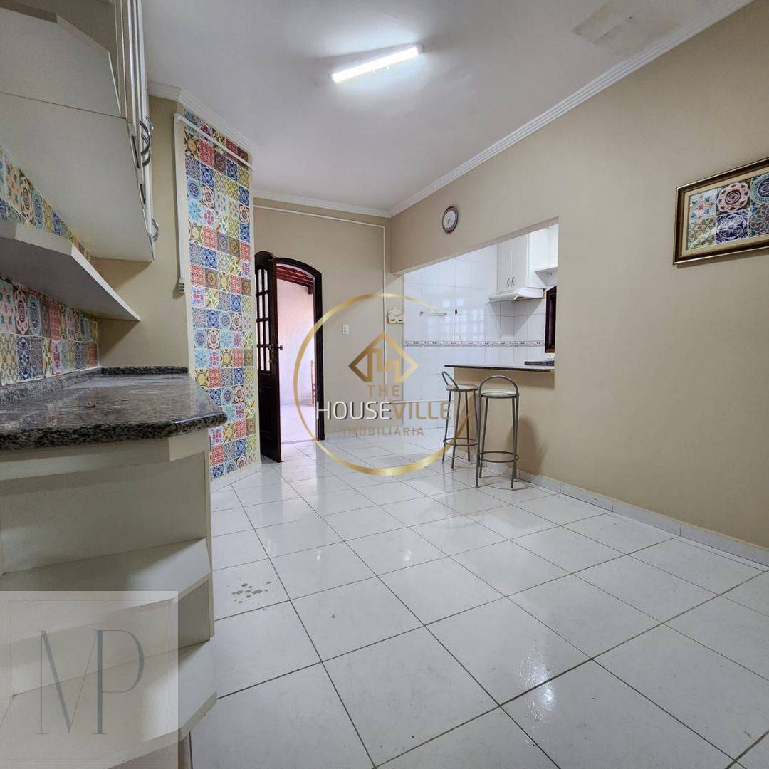 Casa, 3 quartos, 220 m² - Foto 6