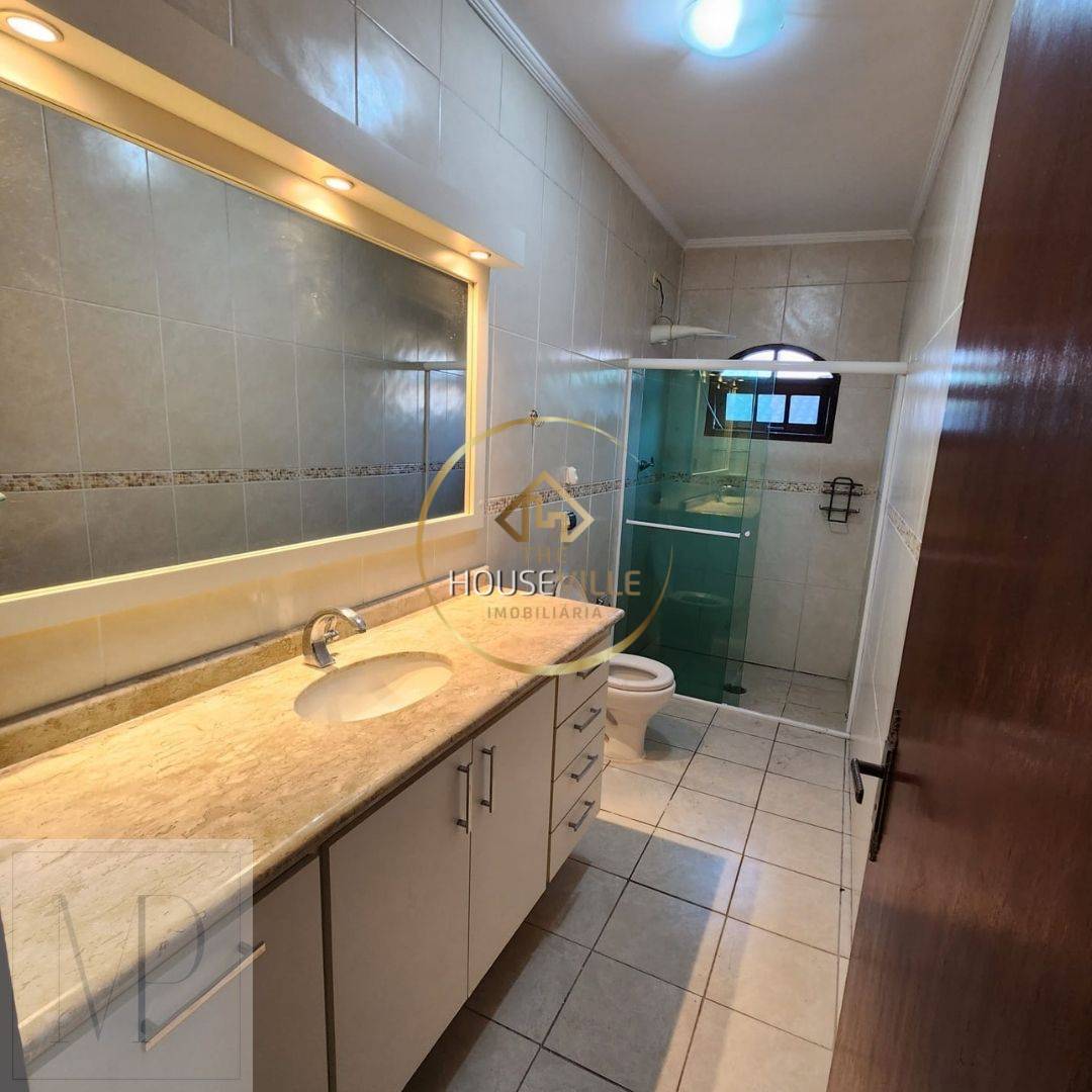 Casa, 3 quartos, 220 m² - Foto 17