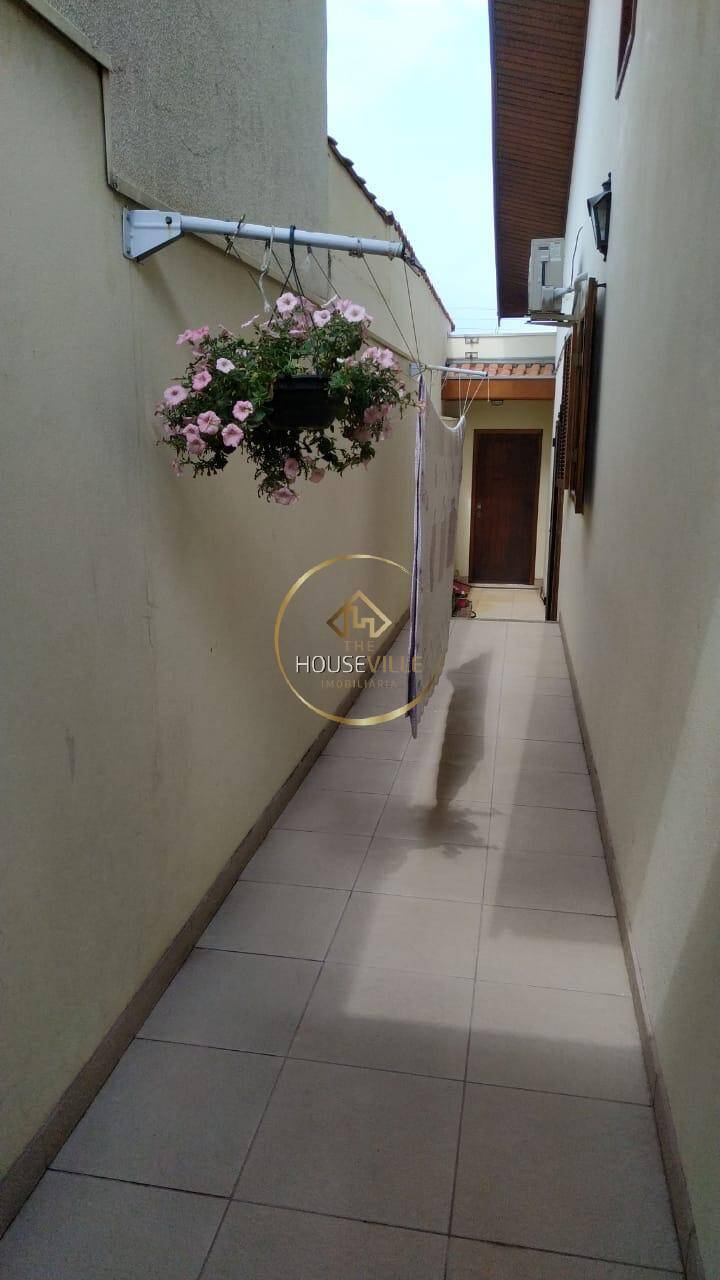 Casa, 3 quartos, 191 m² - Foto 9