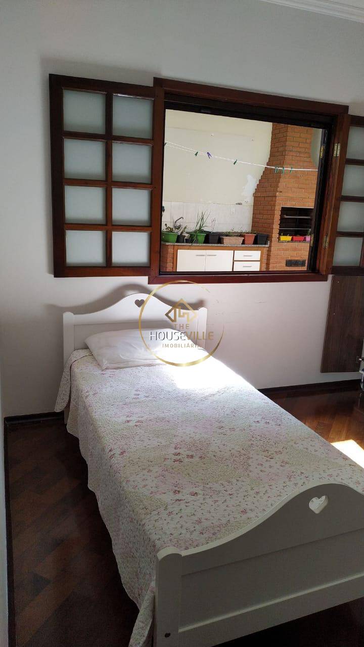 Casa, 3 quartos, 191 m² - Foto 4