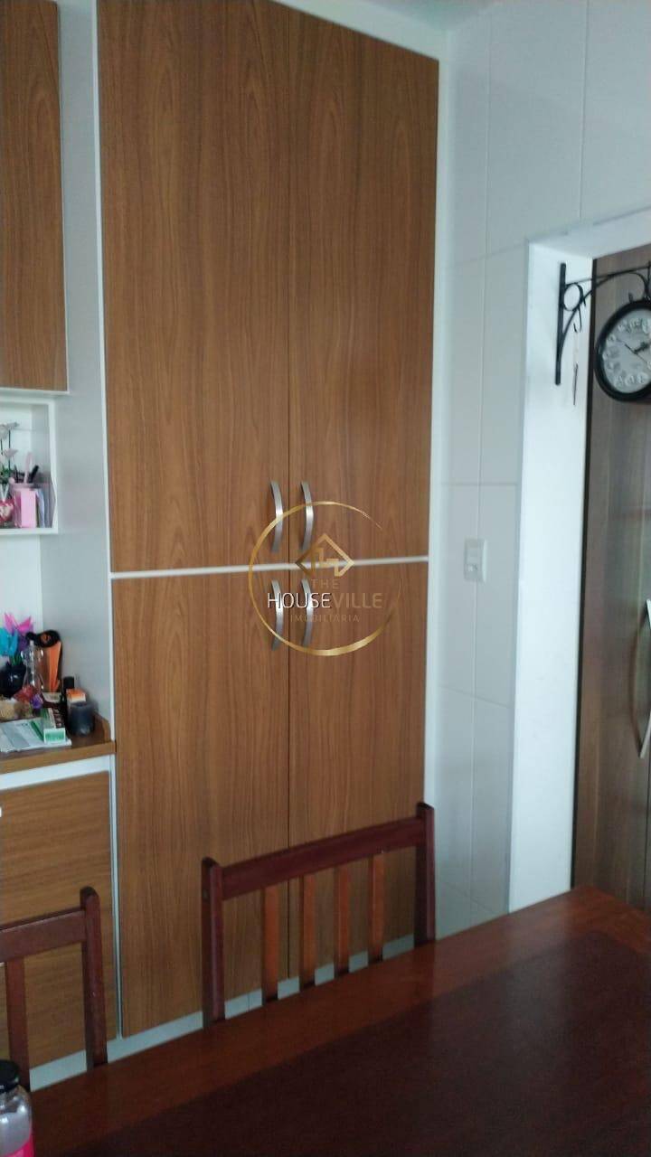 Casa, 3 quartos, 191 m² - Foto 5